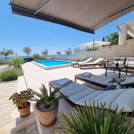 House Nataly Holiday home