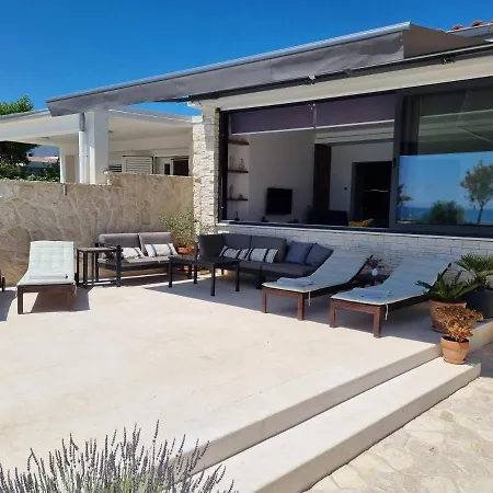 House Nataly Holiday home
